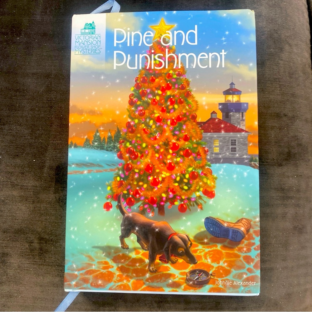 ⭐️Victorian Mansion Flower Shop Mysteries ⭐️Pineand Punishment-Johnnie Alexander